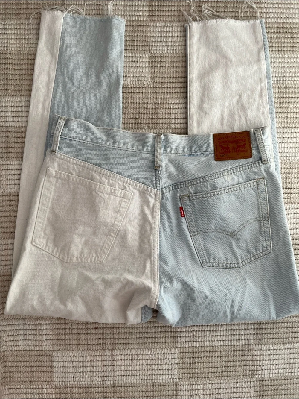 Levi's Pale Blue/white Straight Jeans - Washed Denim